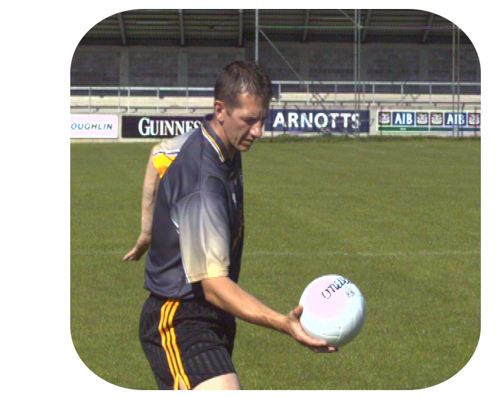 Football Skills | GAA DOES block tackle diagram 